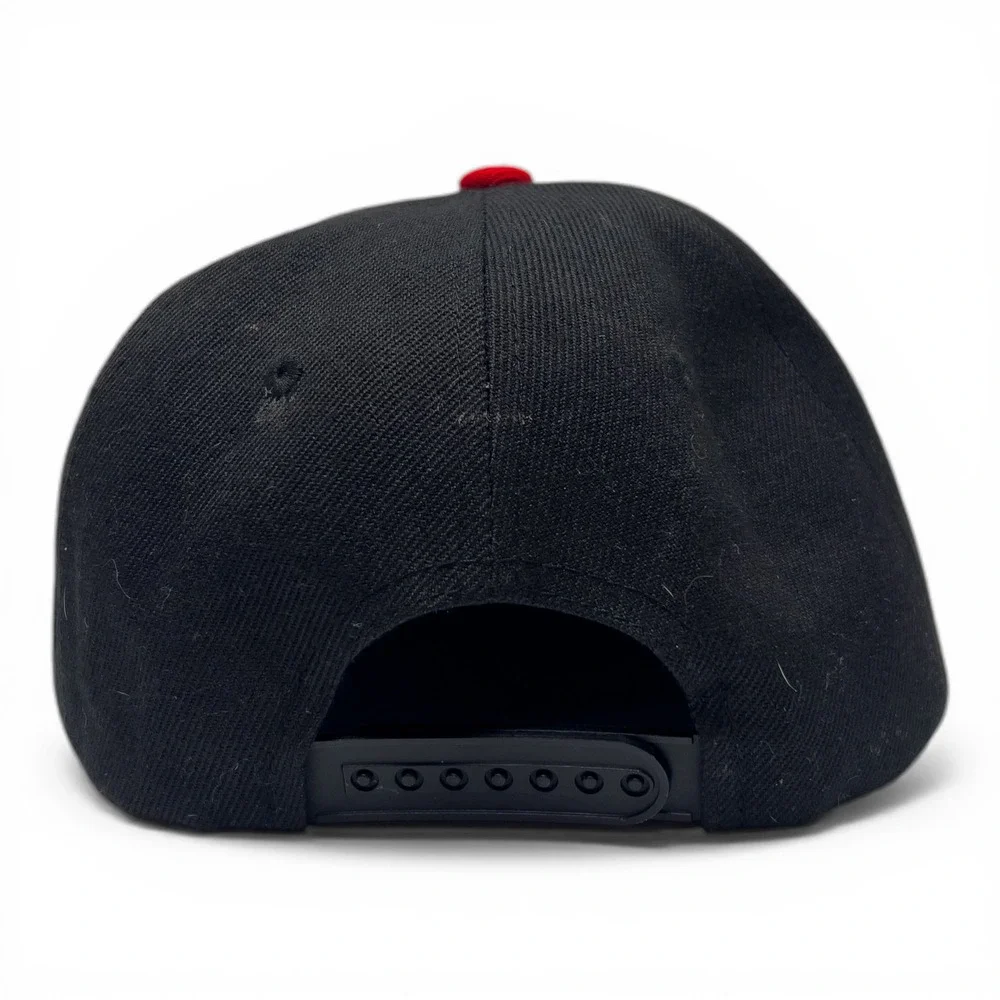 Six Flags Savage Snapback‎ Hat Mens OSFA Black Red Flat Brim 3D Embroidered Cap